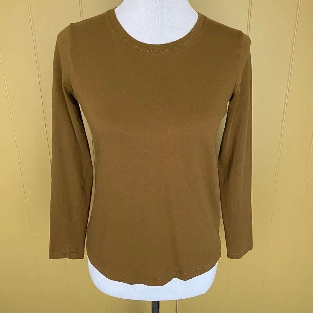 Madewell women XS scoopneck Longsleeve fitted tan shirt